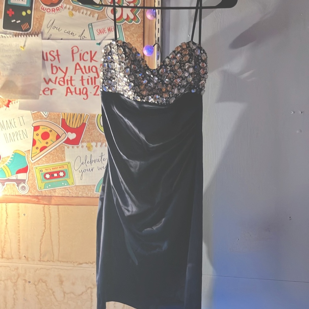 Prom, dresses, black dress, strapless, bling, 11/12, B.Darlin, cheap, no flaws